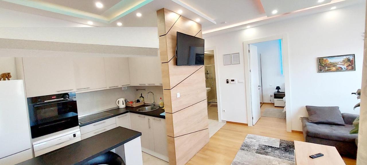 Extra Apartman City Centre Banja Luka Exterior foto