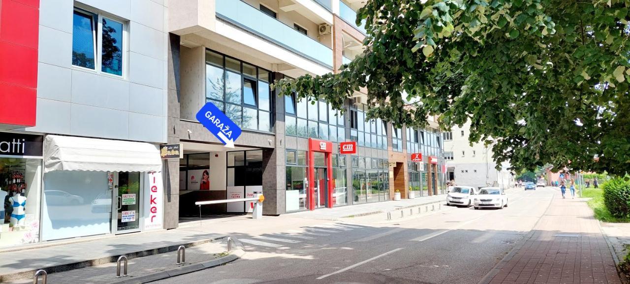 Extra Apartman City Centre Banja Luka Exterior foto